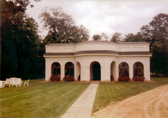 Garden pavillon 1